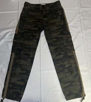Sanctuary Standard Surplus Camo Cargo Jogger Pants Size 25 #4